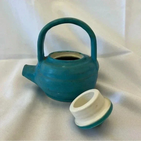 Vintage Handmade Clay Pottery Tea Pot - Picture 7 of 7